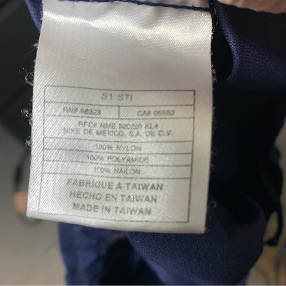 VTG Nike Windbreaker Nylon Track pant Wide Leg Convertible Zip Off Shorts Sz L - Picture 12 of 16